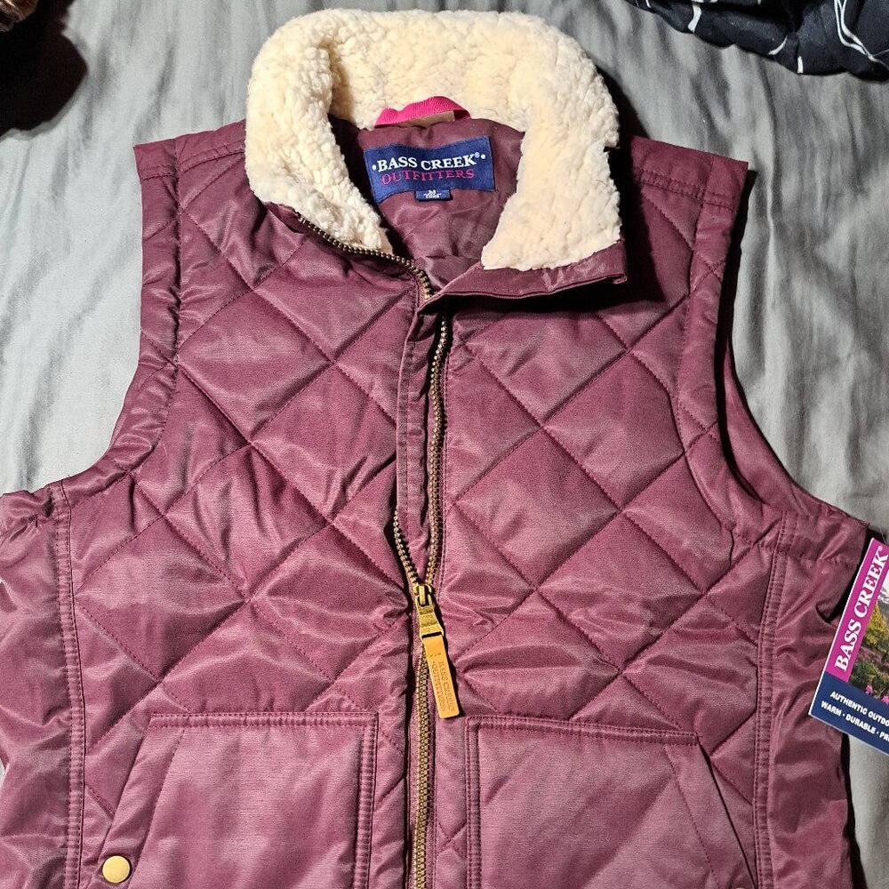 New with tags Bass Creek Outfitters vest